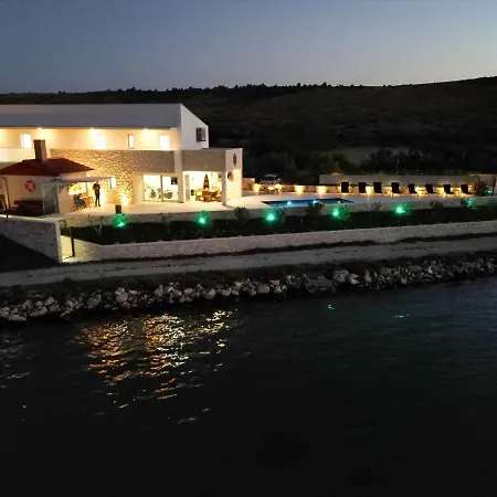 Villa Maritime - Exklusive Strandvilla Mit Beheiztem Pool, Grillhuette & Meerblick Bei Zadar Ljubač