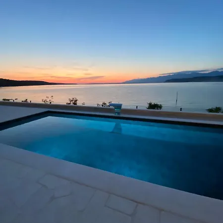 Villa Maritime - Exklusive Strandvilla Mit Beheiztem Pool, Grillhuette & Meerblick Bei Zadar Ljubač