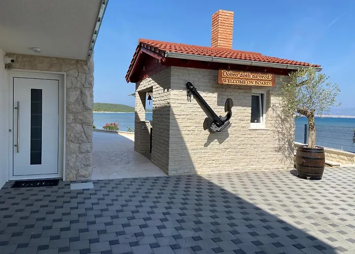 Maritime - Exklusive Strandvilla Mit Beheiztem Pool, Grillhuette & Meerblick Bei Zadar Вилла *