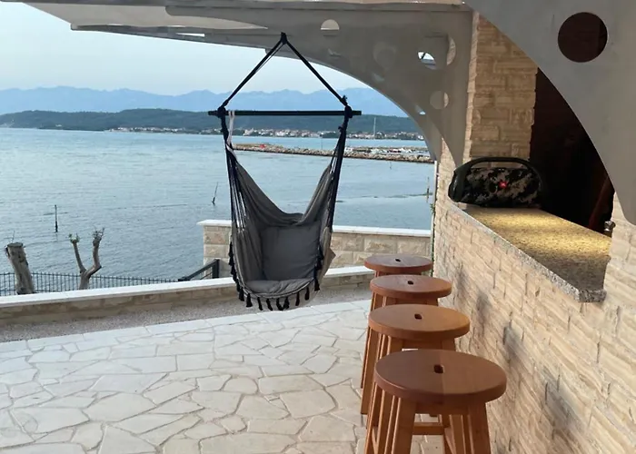 Villa Maritime - Exklusive Strandvilla Mit Beheiztem Pool, Grillhütte&meerblick Bei Zadar