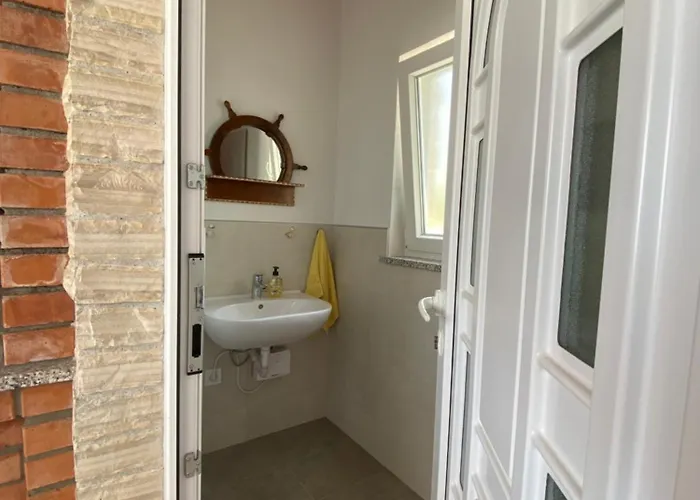 Maritime - Exklusive Strandvilla Mit Beheiztem Pool, Grillhuette & Meerblick Bei Zadar Вилла