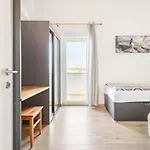 Maritime - Exklusive Strandvilla Mit Beheiztem Pool, Grillhuette & Meerblick Bei Zadar Vila