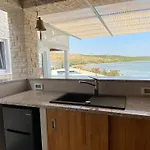 Maritime - Exklusive Strandvilla Mit Beheiztem Pool, Grillhuette & Meerblick Bei Zadar Ljubac (Zadar)