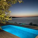 Maritime - Exklusive Strandvilla Mit Beheiztem Pool, Grillhuette & Meerblick Bei Zadar Vila *