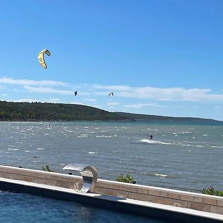 Maritime - Exklusive Strandvilla Mit Beheiztem Pool, Grillhütte&meerblick Bei Zadar Villa Ljubač