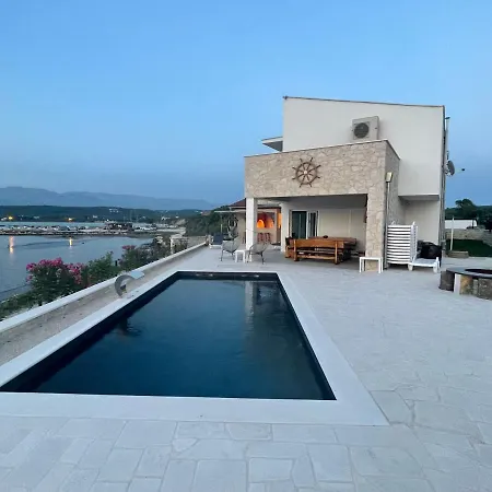 Villa Maritime - Exklusive Strandvilla Mit Beheiztem Pool, Grillhütte&meerblick Bei Zadar *