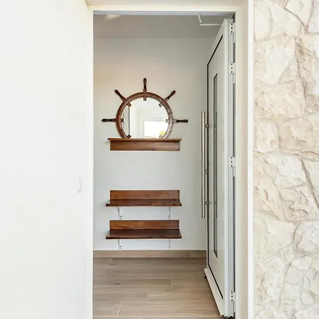 Villa Maritime - Exklusive Strandvilla Mit Beheiztem Pool, Grillhuette & Meerblick Bei Zadar Ljubač