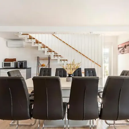 Maritime - Exklusive Strandvilla Mit Beheiztem Pool, Grillhuette & Meerblick Bei Zadar Villa Ljubač