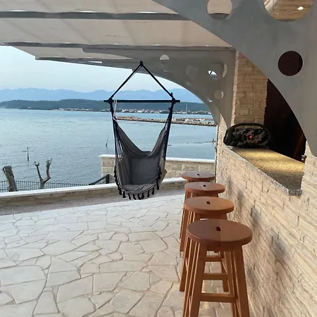 Villa Maritime - Exklusive Strandvilla Mit Beheiztem Pool, Grillhütte&meerblick Bei Zadar