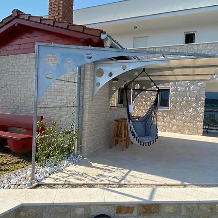 Villa Maritime - Exklusive Strandvilla Mit Beheiztem Pool, Grillhütte&meerblick Bei Zadar *