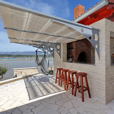 Maritime - Exklusive Strandvilla Mit Beheiztem Pool, Grillhuette & Meerblick Bei Zadar Ljubač