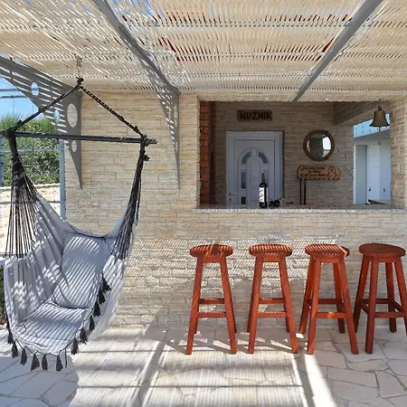 Maritime - Exklusive Strandvilla Mit Beheiztem Pool, Grillhuette & Meerblick Bei Zadar ヴィラ *