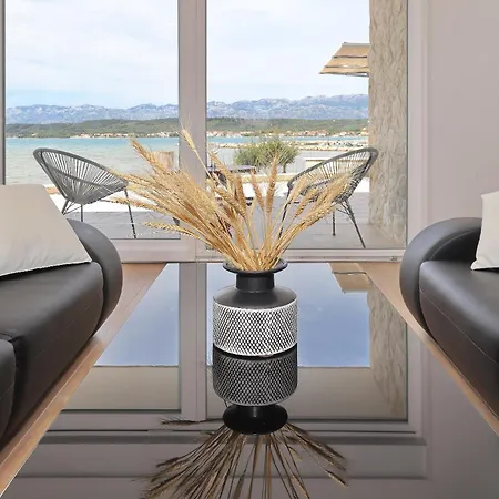 Villa Maritime - Exklusive Strandvilla Mit Beheiztem Pool, Grillhuette & Meerblick Bei Zadar