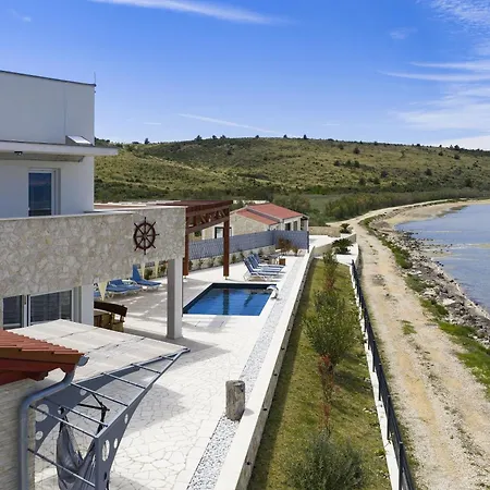 Maritime - Exklusive Strandvilla Mit Beheiztem Pool, Grillhuette & Meerblick Bei Zadar * Ljubač