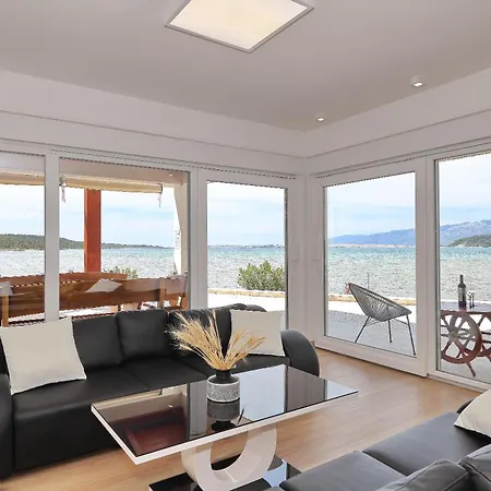 Maritime - Exklusive Strandvilla Mit Beheiztem Pool, Grillhuette & Meerblick Bei Zadar Villa Ljubač