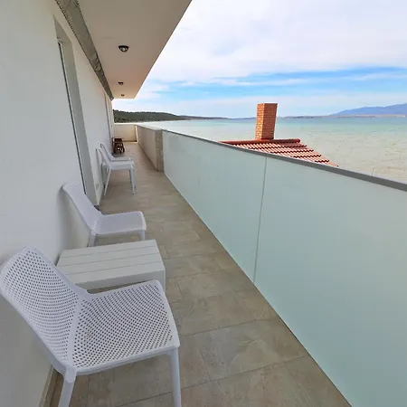 Maritime - Exklusive Strandvilla Mit Beheiztem Pool, Grillhuette & Meerblick Bei Zadar *