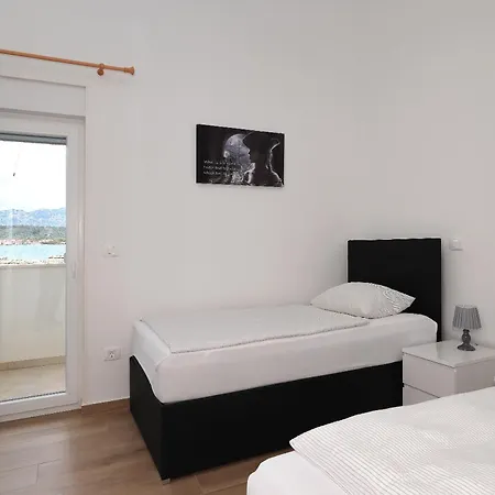 Villa Maritime - Exklusive Strandvilla Mit Beheiztem Pool, Grillhuette & Meerblick Bei Zadar