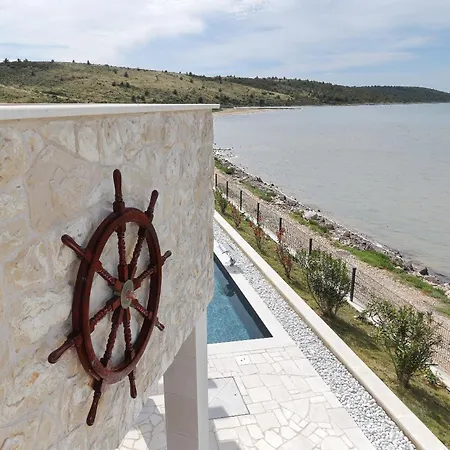 Villa Maritime - Exklusive Strandvilla Mit Beheiztem Pool, Grillhuette & Meerblick Bei Zadar Ljubač