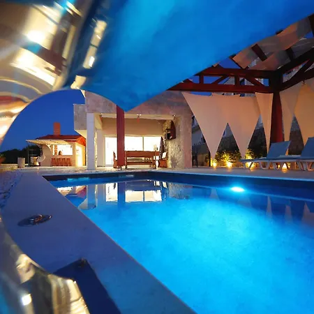 Maritime - Exklusive Strandvilla Mit Beheiztem Pool, Grillhuette & Meerblick Bei Zadar * Ljubač