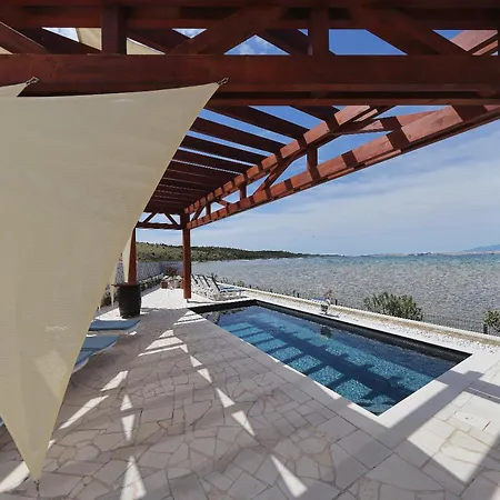 Villa Maritime - Exklusive Strandvilla Mit Beheiztem Pool, Grillhuette & Meerblick Bei Zadar *