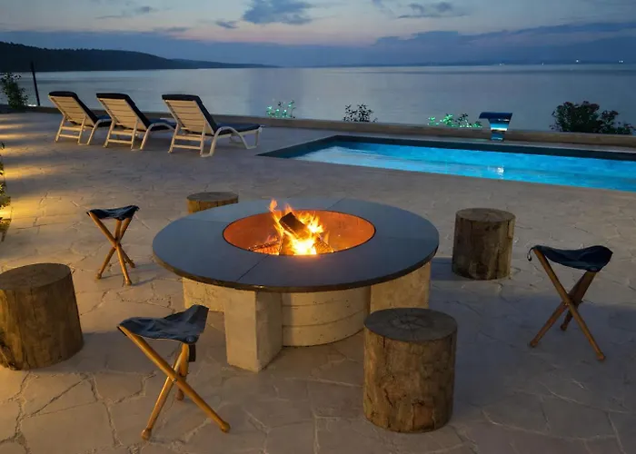 Maritime - Exklusive Strandvilla Mit Beheiztem Pool, Grillhuette & Meerblick Bei Zadar 빌라 *